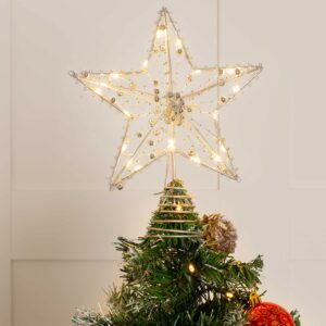 Christmas Village 20 LED Light Up Star Tree Topper Festive Decoration 20CM sized Xmas Trees – Battery Powered Timer Function Decoration For Home Office Party Décor (Silver)
