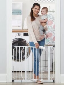 Regalo Easy Step Walk Thru Gate
