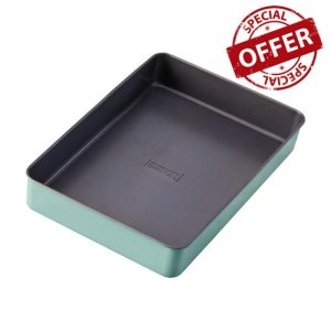 The Great British Bake Off Brownie Tin
