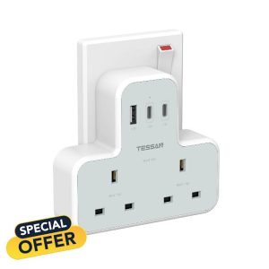 Plug Extension Socket with 2 USB C and USB A