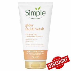 Simple Protect 'N' Glow Express Glow Clay Polish Cleanser leaves skin naturally glowing for expert facial skin care 150 ml
