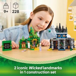 plus a Monkey & Accessories - Gift for 9+ Year Old Girls & Movie Fans - 75689