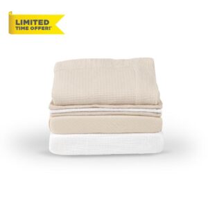 CuddleCo Universal Crib/Co Sleeper Bedding Set - Comforter Blanket