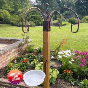 Freestanding Bird Garden Feeding Station Patio Wooden Patio Wild Bird Water Seed Feeders