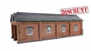Hornby TT TT9019 Double Engine Shed - Red Brick Collection