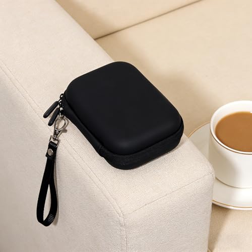 Clamshell Carrying Case + Clickoze Microfiber Lens Cloth