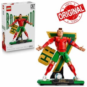 LEGO Editions Cristiano Ronaldo – Football Legend Toy - 3D Figure Display Model Kit - DIY Kids' Room Decor - Gift for 12+ Year Old Boys