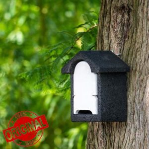 CJ Wildlife Bat Box – Bat Houses – WoodStone Black Wood Composite – Insulated Roosting Shelter – 4.1kg