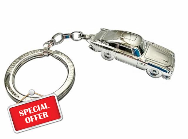 Official Aston Martin DB5 silver keyring Keychain Bond 00 new with gift box