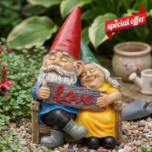 Funny Garden Gnomes Couple Statue