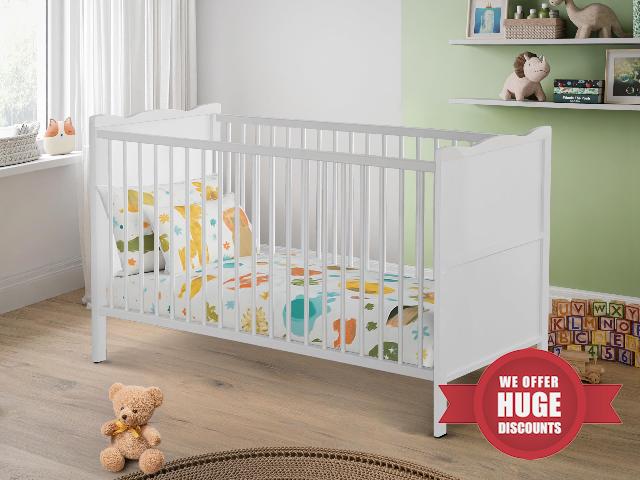 White Wood Convertible Newborn Baby Cot Bed Nursery Toddle 140 x 70 cm                                                          3 level mattress base and convertable into junior bed