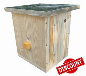 Selections Large Wooden Bumble Bee Nest Box House Garden Habitat with Metal Roof