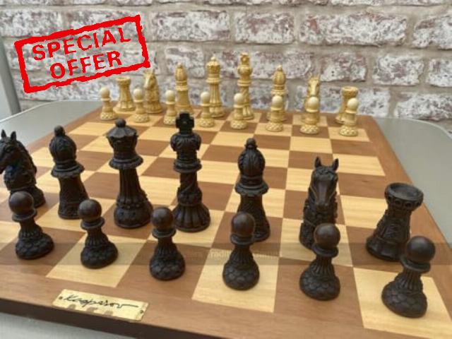 Ornate Staunton Berkeley Chess Set with 4.25 inch King (Cream and Brown)
