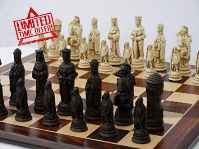 Berkeley Camelot Ornamental Chess set (creamandbrown