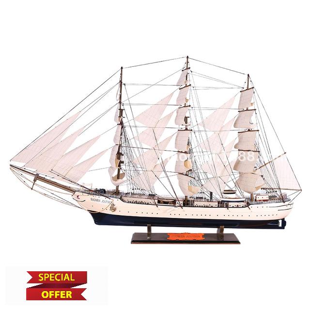 YLME Wooden Sailing Ship Ornaments Finnish Swan Sailing Ship Model Décor European Style Solid Wood Handicraft Mediterranean Wooden Sailboat Model Home living room office decoration
